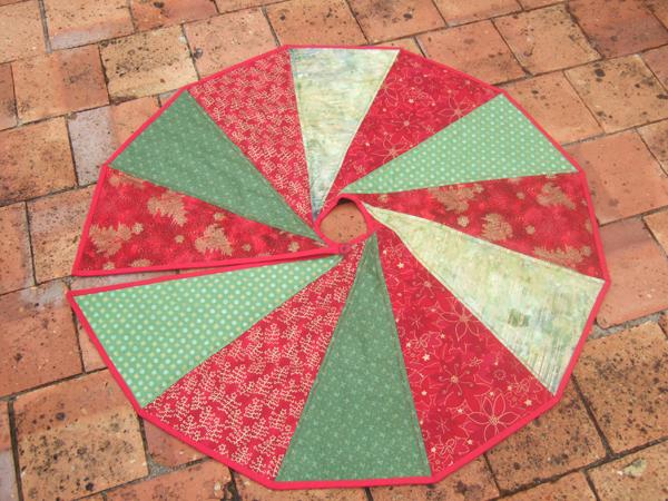 Pattern Modern Two Sided Christmas Tree Skirt